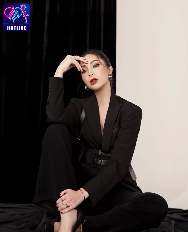 Diệu Ngọc-hotlive 