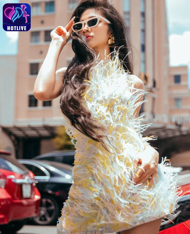 Á hậu Minh Kiên-hotlive 