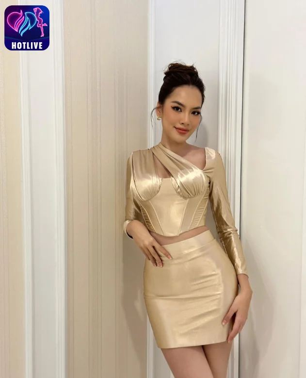 Lê Hoàng Phương-hotlive 