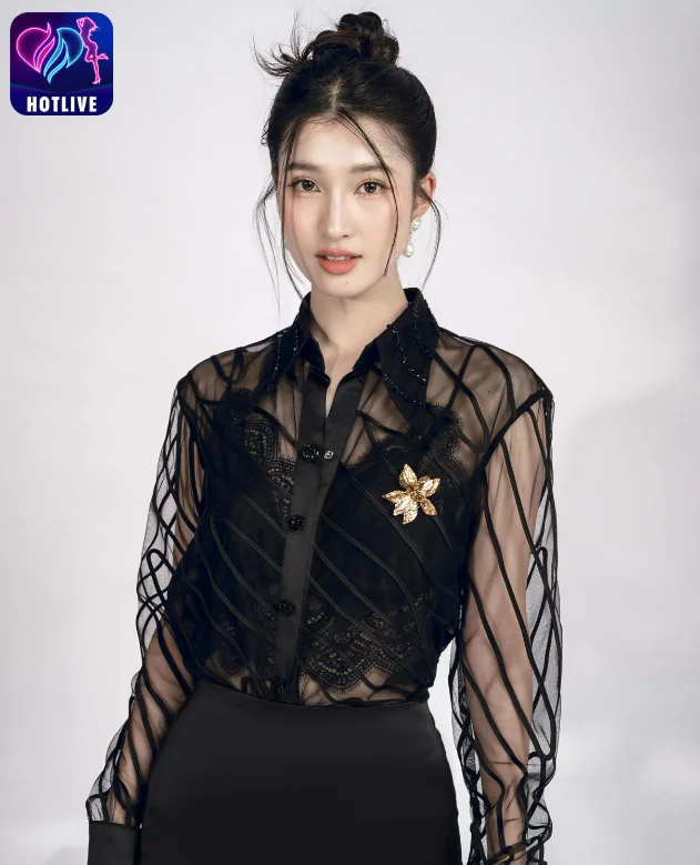 Phương Nhi-hotlive 