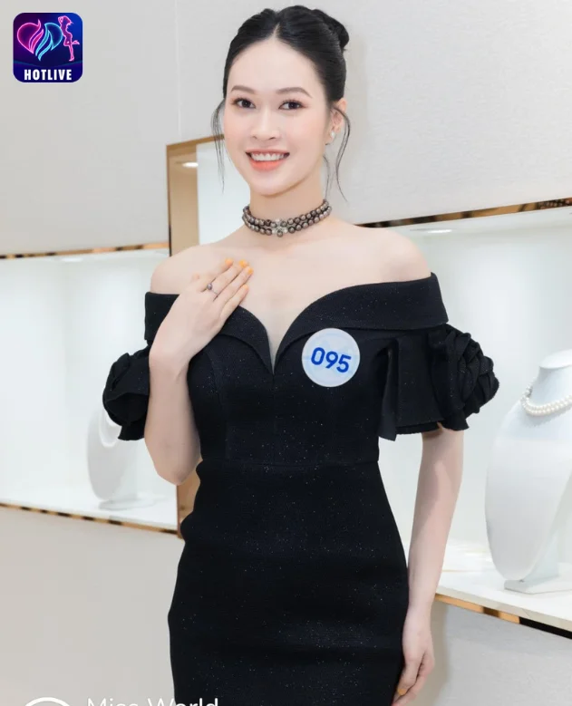 Võ Tấn Sanh Vy-HOTLIVE 