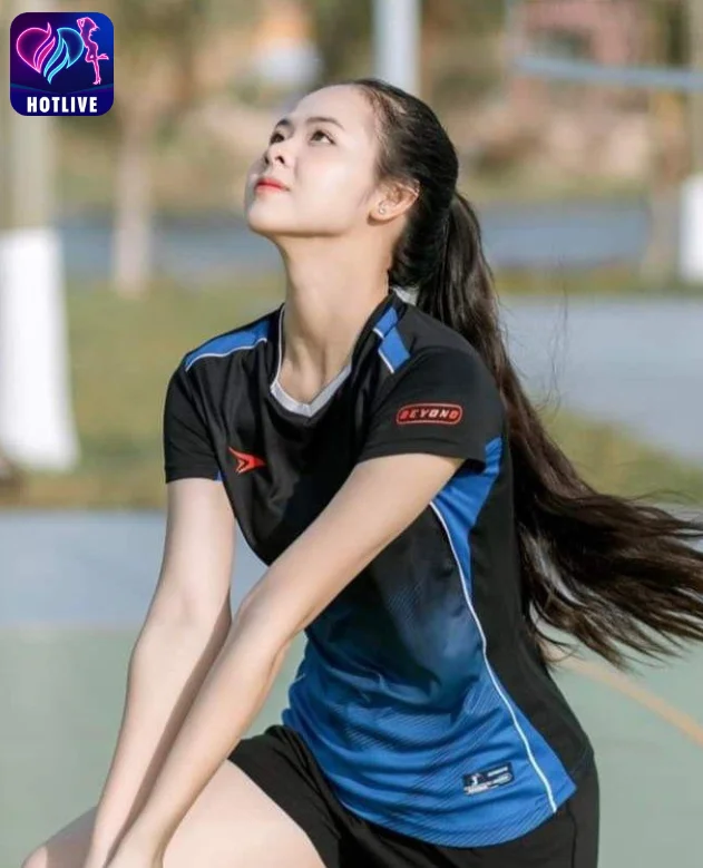Nguyễn Ngân Hà-hotlive